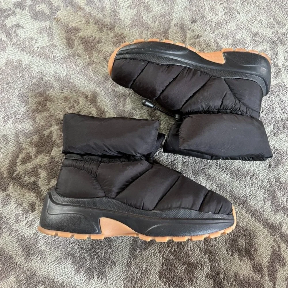 H&M stylish black